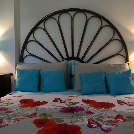 B&B Villa Piera Montecucco Стинтино Экстерьер фото